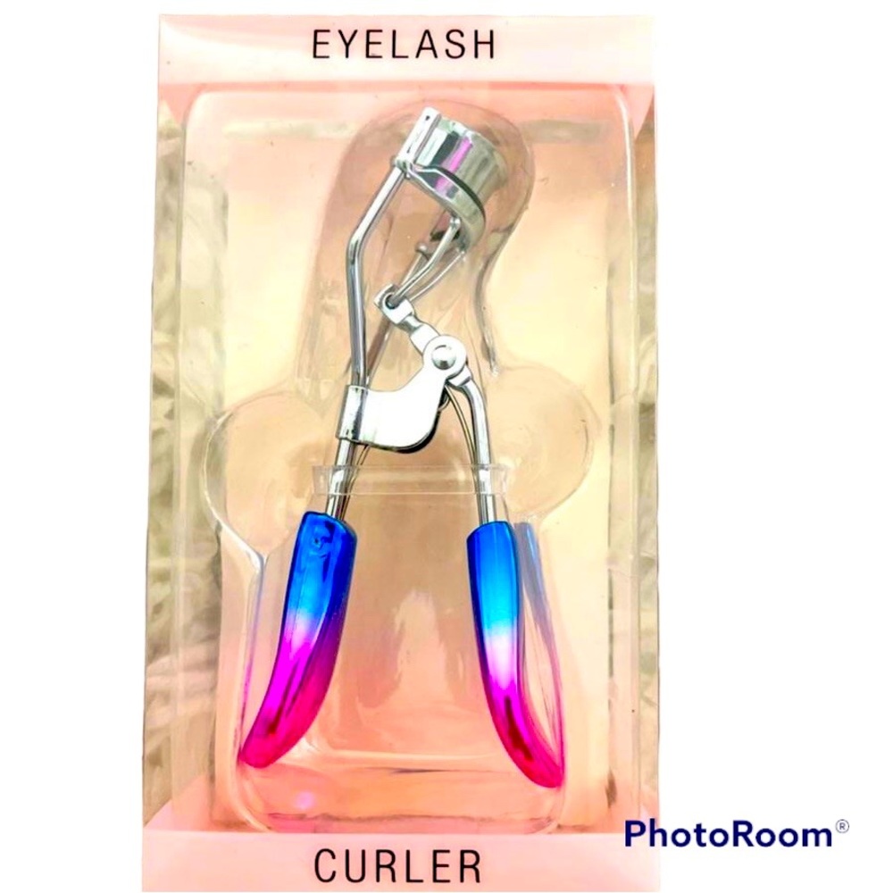 Eyelash curler